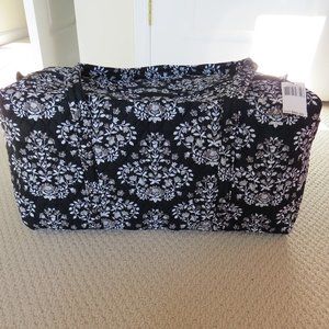 Vera Bradley Large Duffel Bag Chandelier Noir NWT